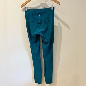 Lululemon high rise full length teal leggings, beautiful!